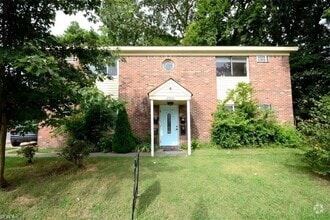 Building Photo - 2403 Sewells Point Rd