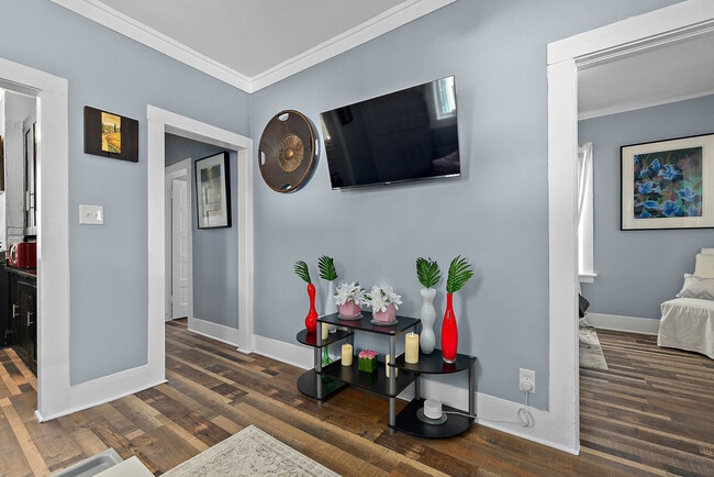 Building Photo - 6 Rohde Ave