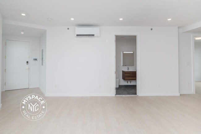 Foto del edificio - 280 Meeker Ave