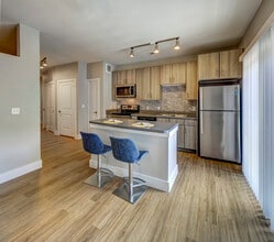 Building Photo - The Studio at ThinkEast