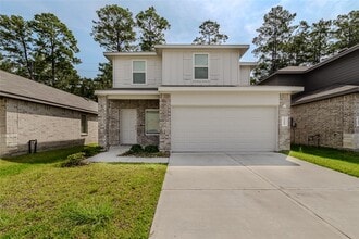 Building Photo - 24106 Juniper Hts Dr