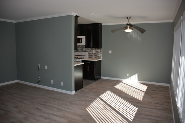 Building Photo - 4009 STEVELY