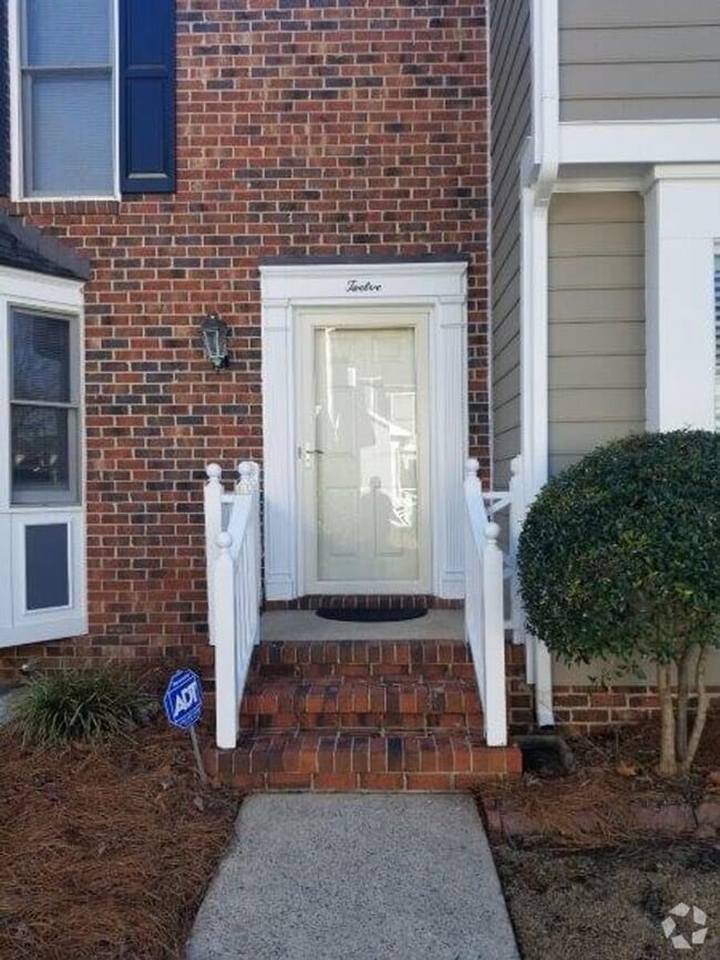Building Photo - 3102 Cashwell Dr