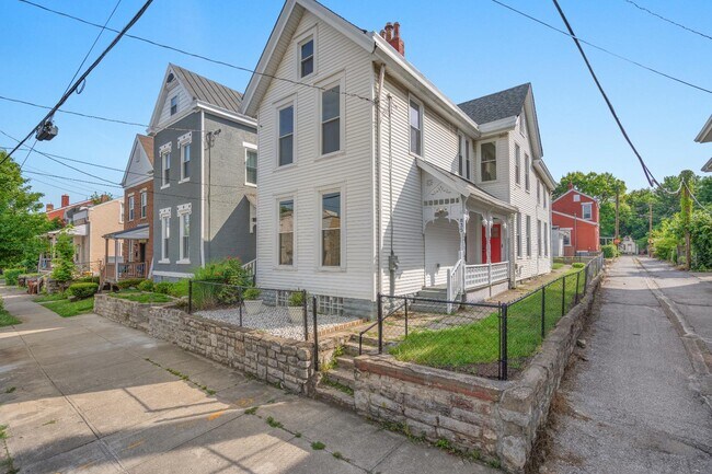 Foto del edificio - 835 Isabella St