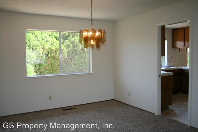 Building Photo - 2624 Glen Ferguson Cir