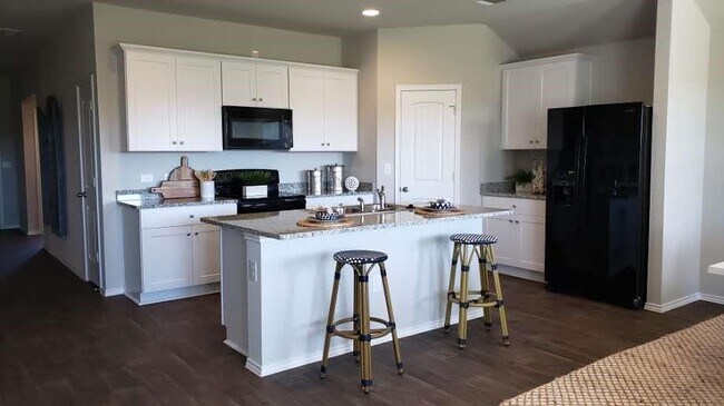 Building Photo - 6004 Xene Dr