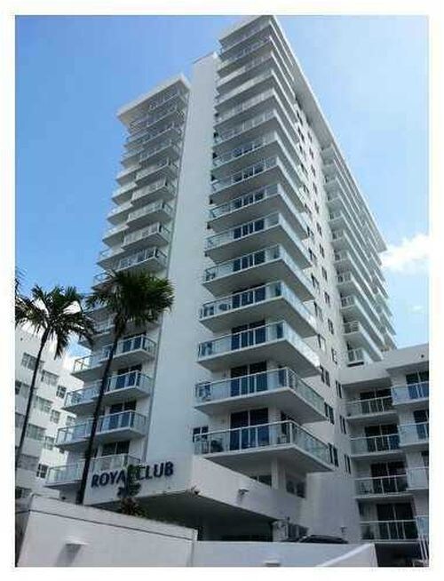 Building Photo - 2457 Collins Ave
