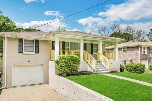 Building Photo - 3860 Wisteria Ln SW