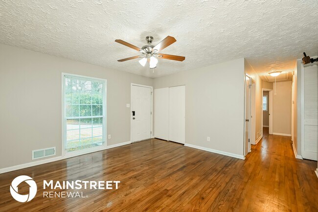 Foto del edificio - 1039 Verdi Way
