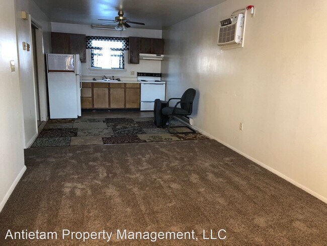 Building Photo - 320 S Mont Valla Ave