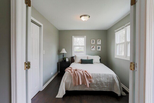 Foto del edificio - 3153 Lockwood Blvd