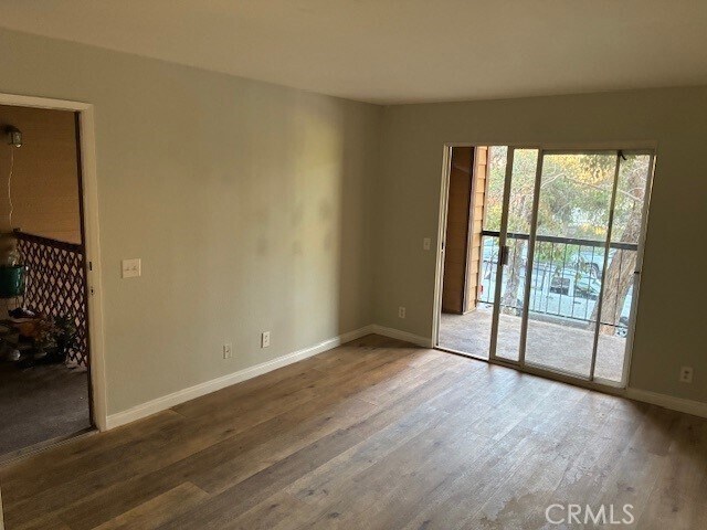 Foto del edificio - 28771 Calle Del Lago