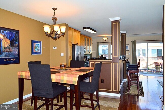 Foto del edificio - 7027 Bentley Mill Pl