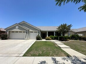 Building Photo - 12610 Lincolnshire Dr