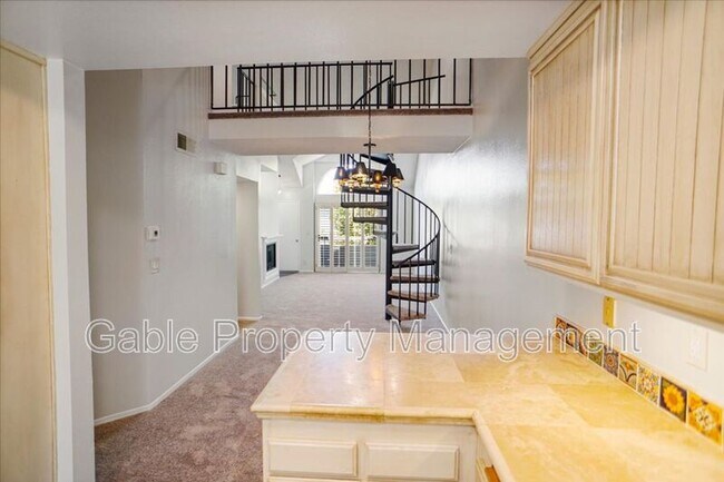 Building Photo - 20334 Rue Crevier Rue