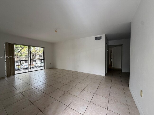Building Photo - 7949 SW 104th St