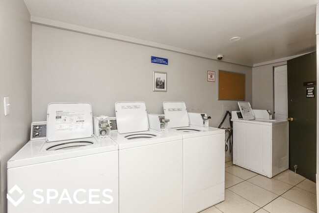 Foto del edificio - 639 W Grace St
