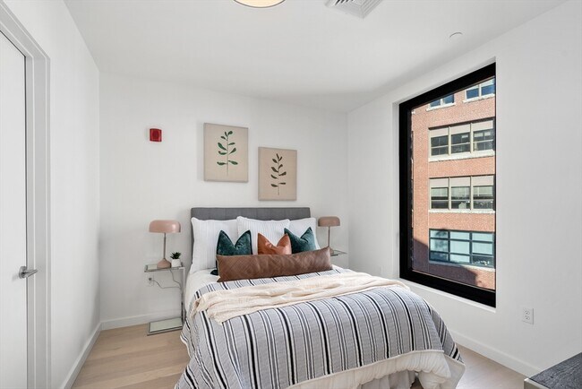 Foto del edificio - 35 W 2nd St