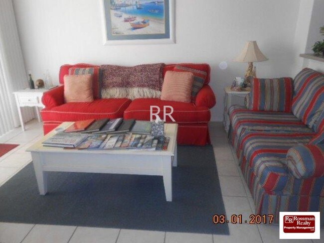 Foto del edificio - 4232 Liron Ave