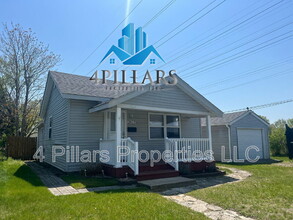Building Photo - 2612 Vine Ct