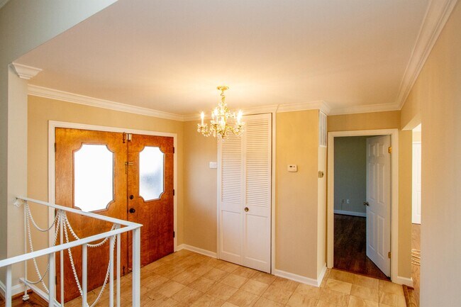 Photo - 13308 Fort Washington Rd House