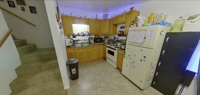 Foto del edificio - 1530 Fair Ln