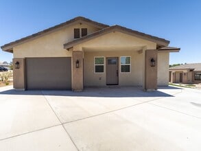 Building Photo - 19025 Appaloosa Rd