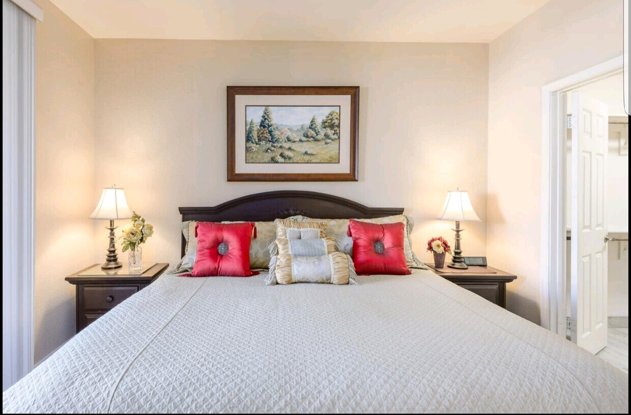 Master Bedroom #1 King - 9708 E Via Linda