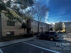 Foto principal - 4824 Spring Lake Dr