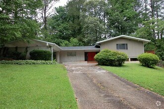 Building Photo - 3922 Safari Ct