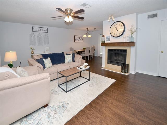 Building Photo - 508 Cedarwood Dr