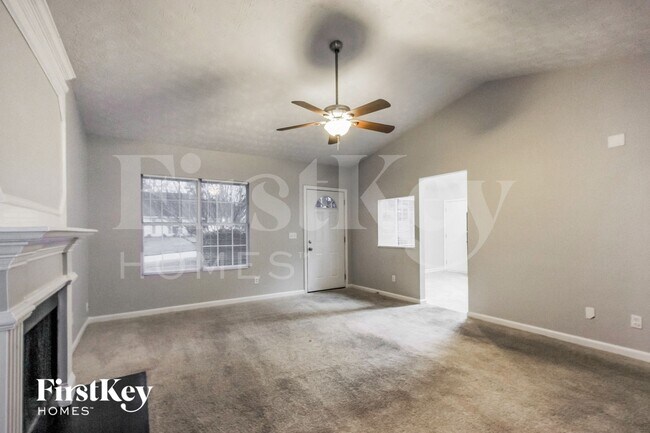 Foto del edificio - 3342 Crestview Ct