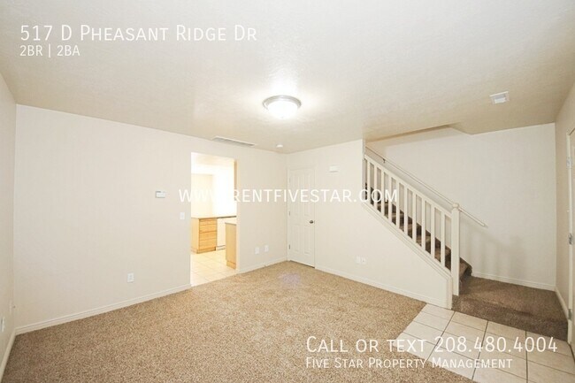 Foto del edificio - 517 Pheasant Ridge Dr