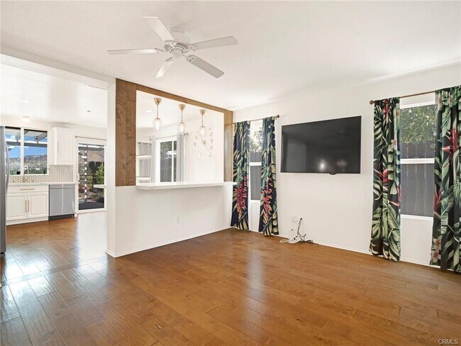 Building Photo - 15271 Golden Ct