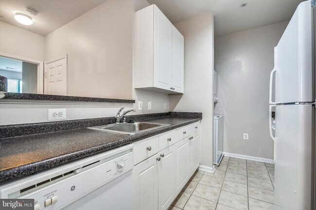 Foto del edificio - 2765 Centerboro Dr