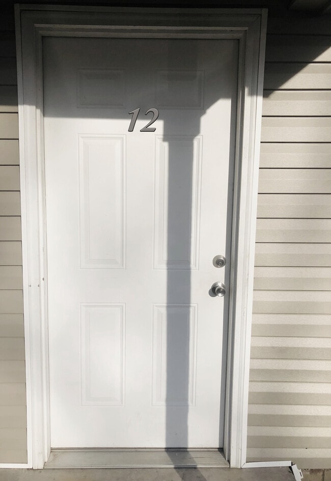 Building Photo - 4100 Spiker Ln