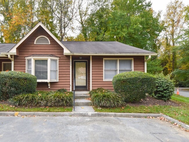 3 bedrooms, 2 bath one level town-home wit... - 3 bedrooms, 2 bath one level town-home wit...