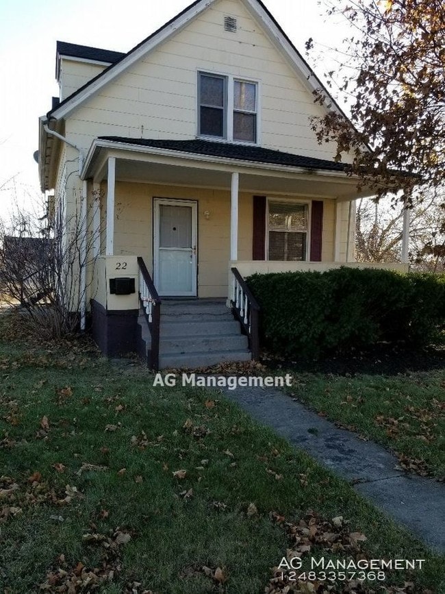 Building Photo - 22 Elwood St. - Pontiac 3Bed/1Bath