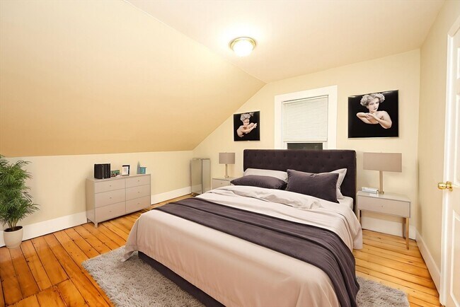 Foto del edificio - 30 Sheppard Ave