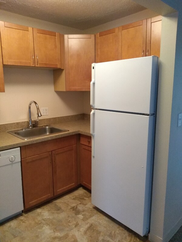 Foto del edificio - 1186 Worcester Rd