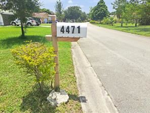 Foto del edificio - 3 br, 2 bath House - 4471 NW 107th Ave