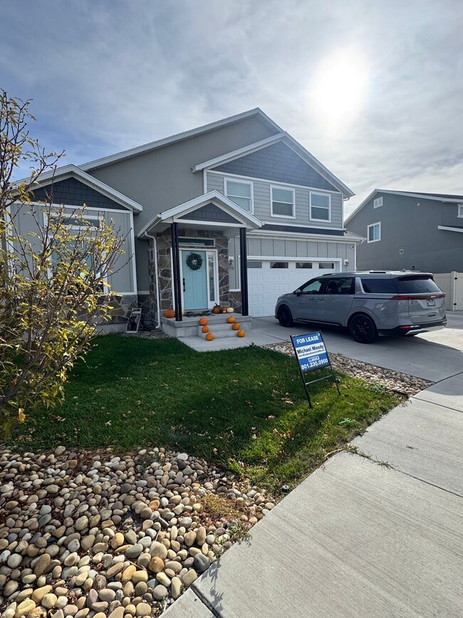 Building Photo - Beautiful Lehi home for rent!