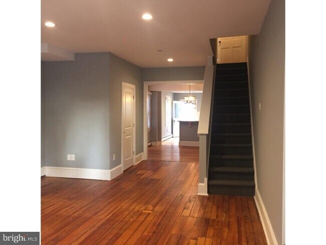 Foto del edificio - 117 Magnolia St