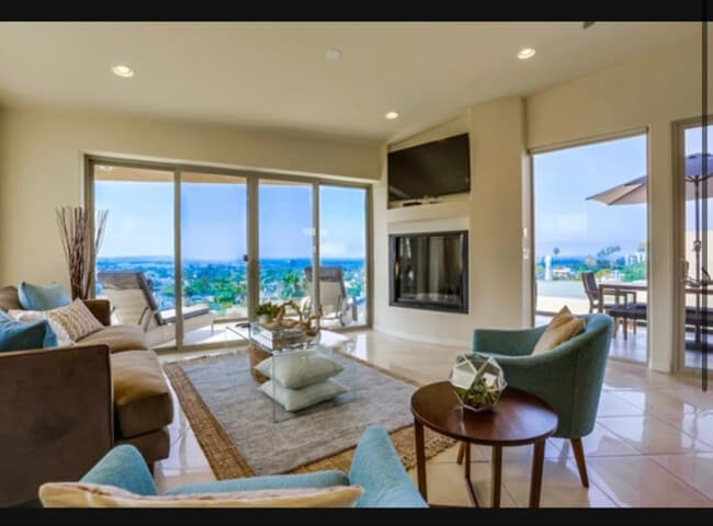 Foto del edificio - 1518 Monmouth Dr