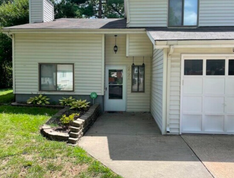 Foto principal - 10171 Haskins St