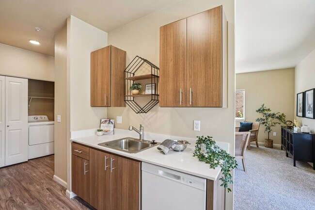 Interior Photo - LIBERTY CREST APARTMENTS