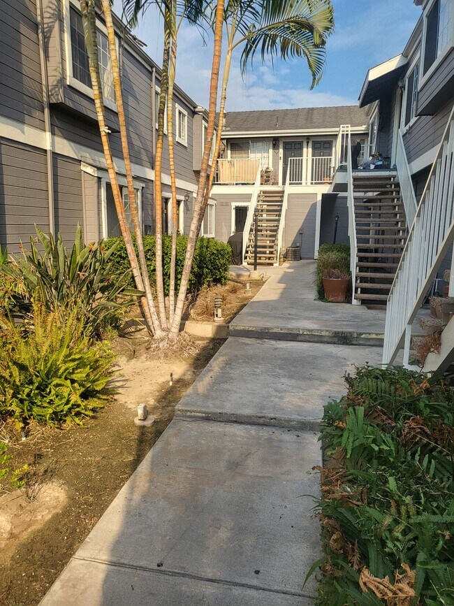 Building Photo - 7052 Newlin Ave