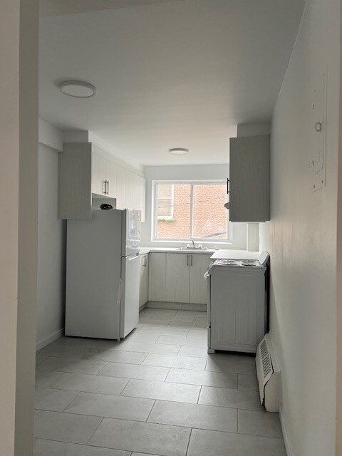 Building Photo - 855 Rue Galt