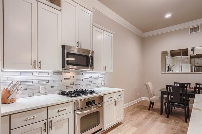 Building Photo - 216 Sunrise Ridge Cove