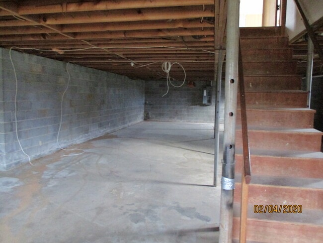 Building Photo - 225 Scercy Rd